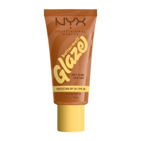 Nyx Professional Makeup Buttermelt Glaze Soft Glow Skin Tint Make Up SPF30 06 Praline Butta 30ml Nyx Professional Makeup Buttermelt Glaze Soft Glow Skin Tint Make Up SPF30 06 Praline Butta 30ml