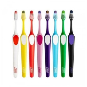 TEPE Nova Medium Toothbrush Οδοντόβουρτσα σε Διάφορα Χρώματα 1 Τεμάχιο