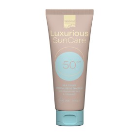 Intermed Luxurious Suncare Silk Cover Natural Beige Spf50 Υψηλή Αντηλιακή Προστασία Προσώπου με Χρώμα 75ml