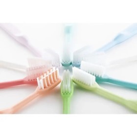 ELGYDIUM Clinic 15/100 Toothbrush for Sensitive Gums in Various Colors 1 Piece
