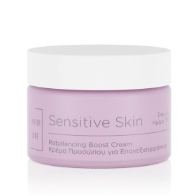 Lavish Care Sensitive Skin Rebalancing Boost Cream Day Ενυδατική Κρέμα Ημέρας 50ml Lavish Care Sensitive Skin Rebalancing Boost Cream Day Ενυδατική Κρέμα Ημέρας 50ml