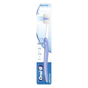 Oral-B 123 Indicator Οδοντόβουρτσα Μέτρια 35mm 1 Τεμάχιο Oral-B 123 Indicator Οδοντόβουρτσα Μέτρια 35mm 1 Τεμάχιο