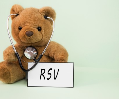 Αναπνευστικός συγκυτιακός ιός (RSV): συμπτώματα, μετάδοση και τι να κά &hellip;