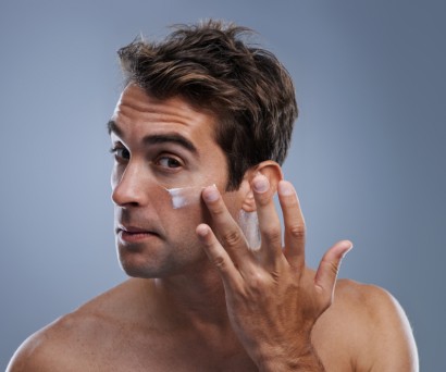 Men’s skincare routine: tips & προϊόντα 