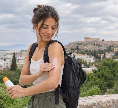 Αντηλιακό προσώπου και σώματος τον Σεπτέμβρη: γιατί συνεχίζεις με SPF &hellip;