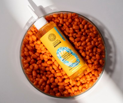 Glass Hair Effect: Πώς να Αποκτήσεις Λαμπερά & Λεία Μαλλιά σε 9 Δευτερ …