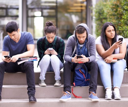 Διάσπαση προσοχής και social media