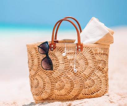 Whats in my beach bag