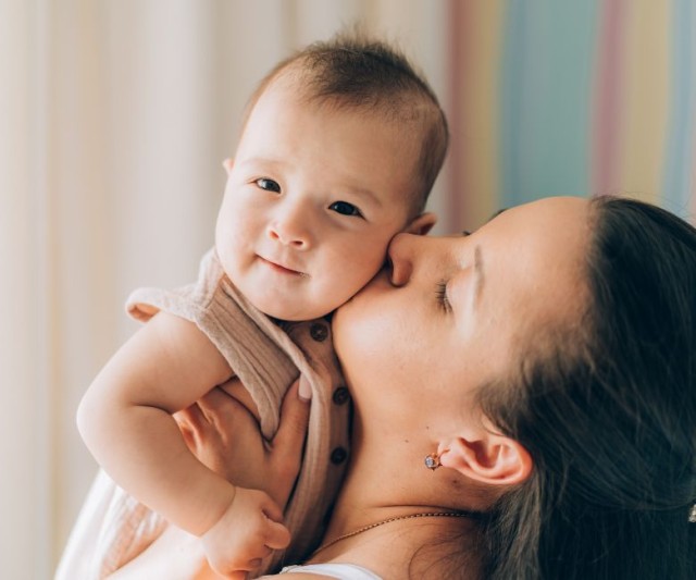Εξωσωματική γονιμοποίηση: γιατί είναι σημαντικό να παραμείνουμε ενωμένοι