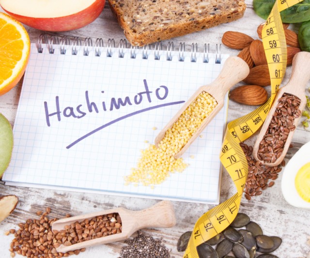 Διαιτολόγιο για Χασιμότο: Τι να τρως για να βοηθήσεις τον θυρεοειδή σου